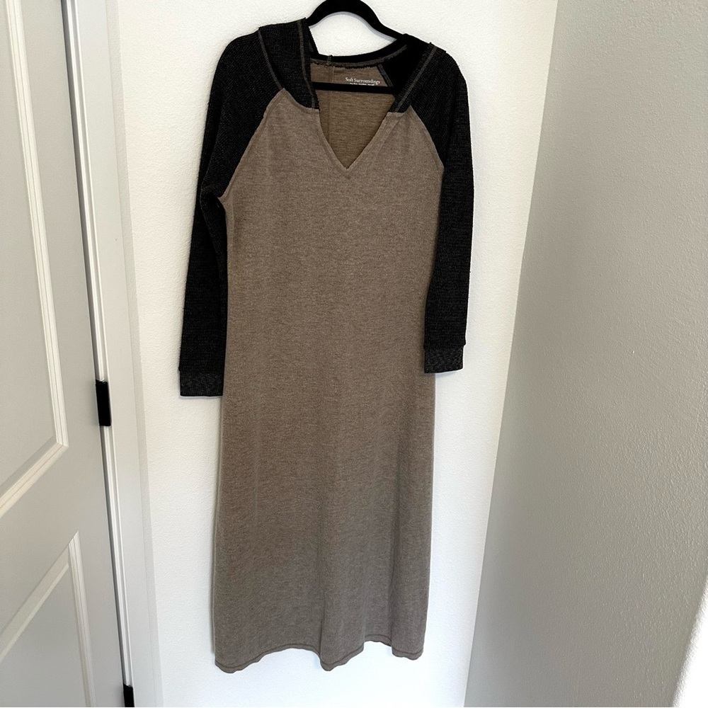Soft Surroundings Hooded Maxi Dress Side Slits Brown Charcoal Sleeves Size M